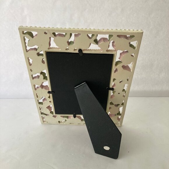 Artsland 5" x 7" Pearl Floral Cut Out Easel Back Picture Frame - Picture 3 of 3